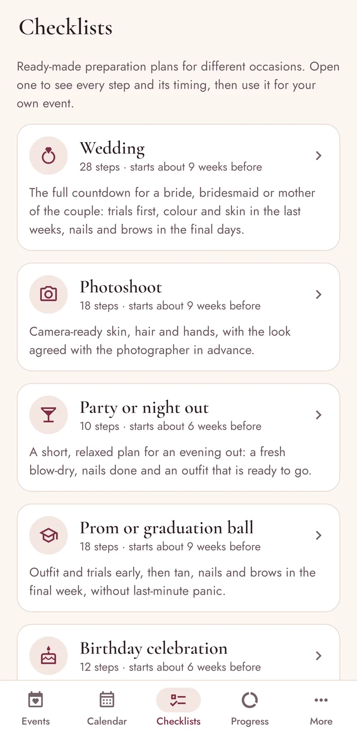 Checklists screen: ready-made plans for a wedding, a photoshoot, a party and a prom with the number of steps.